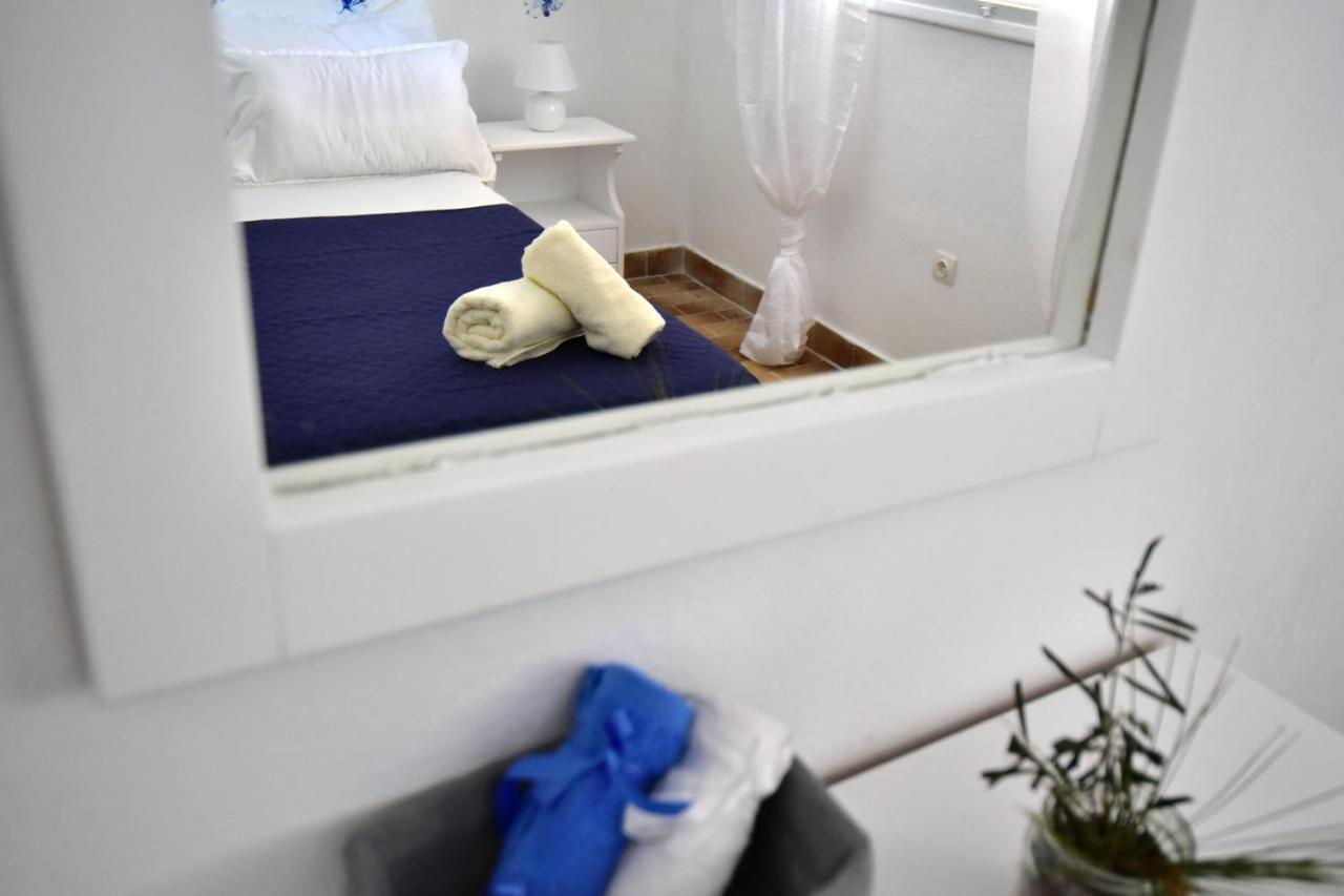 Merlyn Rooms Into The Nature, 100M From The Beach Dafnila Extérieur photo