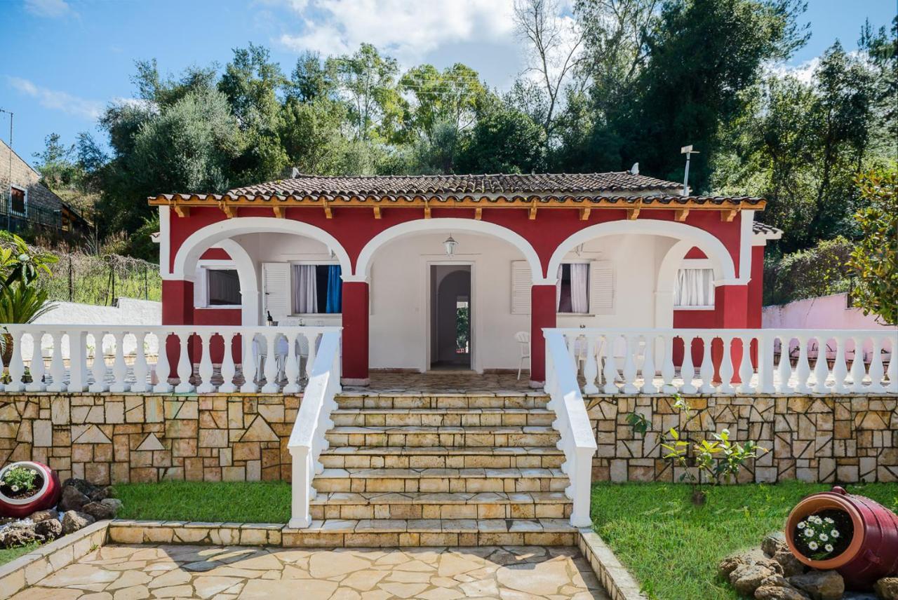 Merlyn Rooms Into The Nature, 100M From The Beach Dafnila Extérieur photo